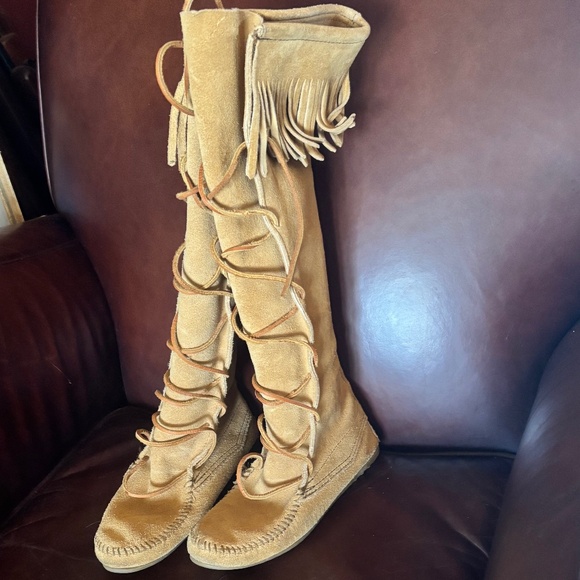 Minnetonka Shoes - Tall Tan Leather Minnetonka Moccasin Boots